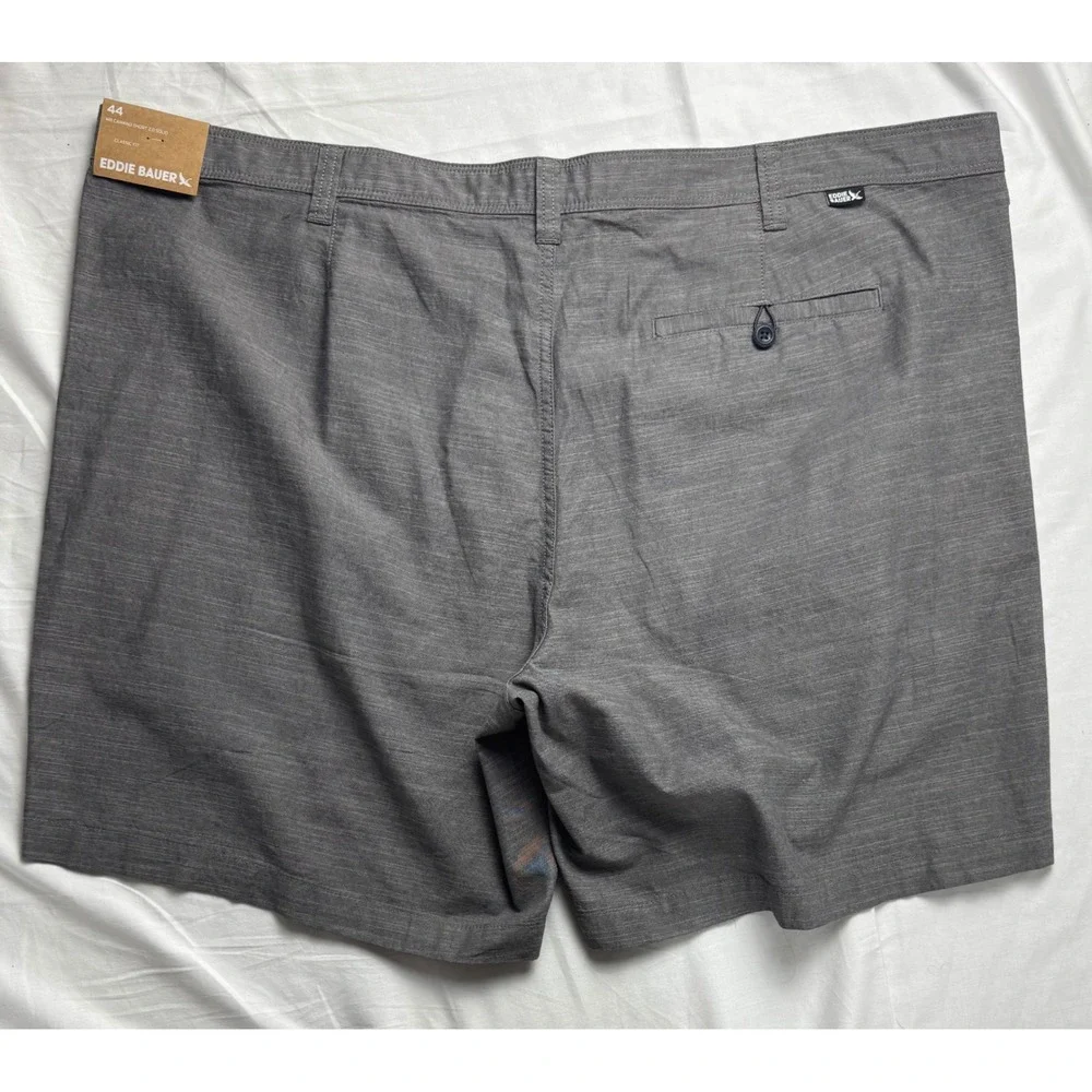 Eddie Bauer Mr Camano Short 2.0 Solid Mens 44 Gray Classic Fit Cotton Shorts NEW